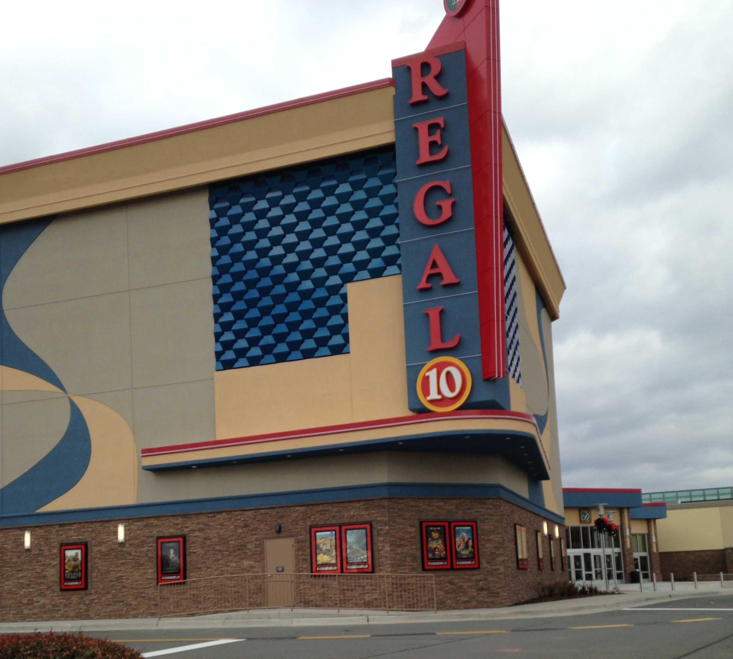 From the strip mall to the Dulles mall The Roar