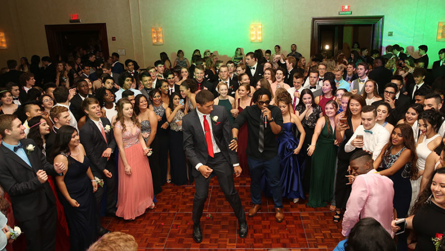 Opinion: 10 Prom Life Hacks and Tips that Every Girl Needs to Know