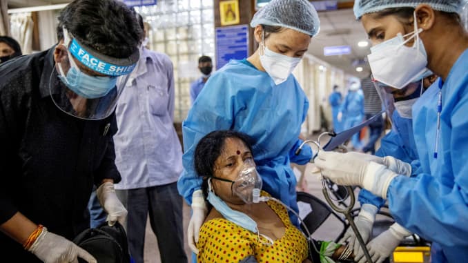 Everything You Need To Know About The Ongoing COVID-19 Crisis In India, And Ways To Help